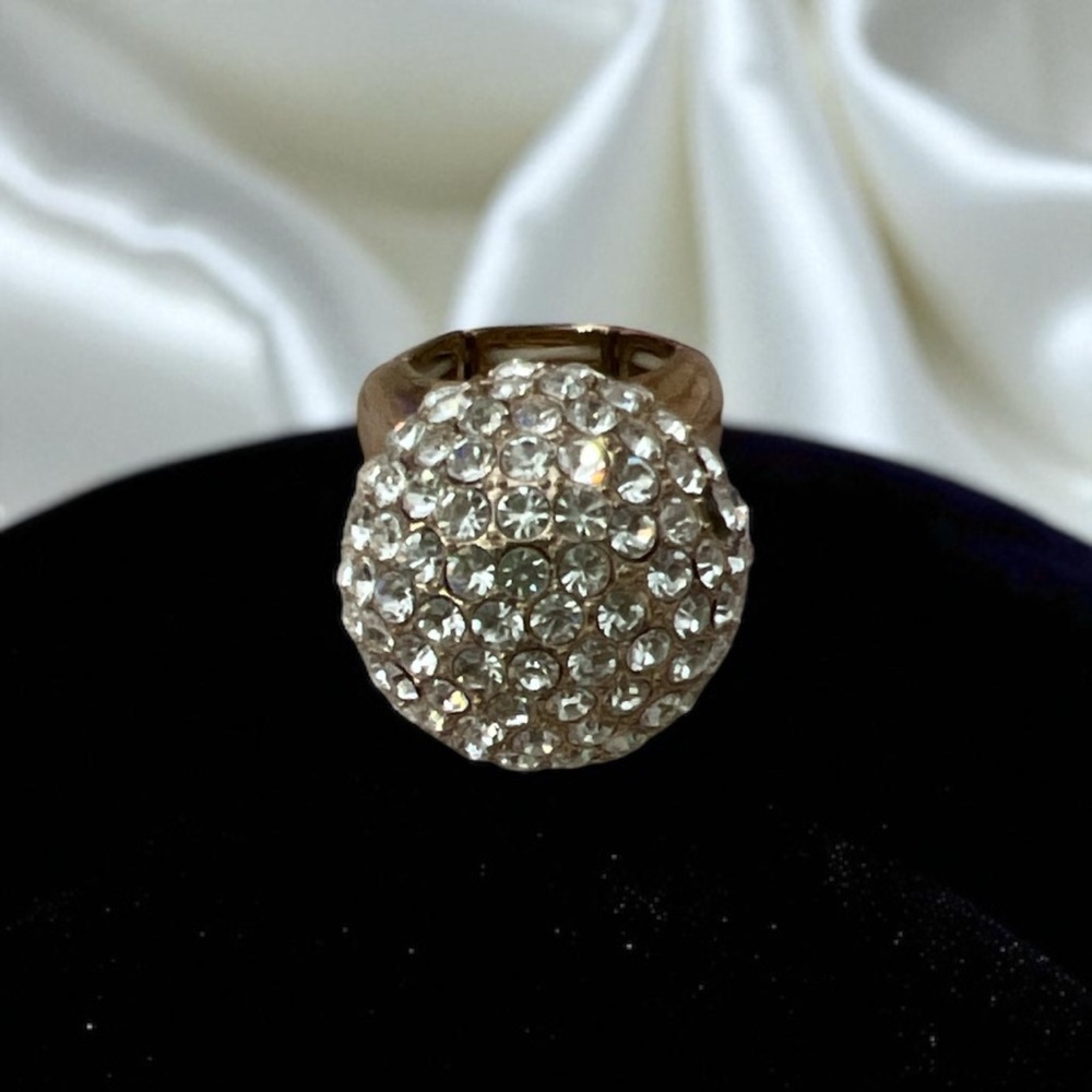 Elegant Vintage Crystal adjustable Dome Ring